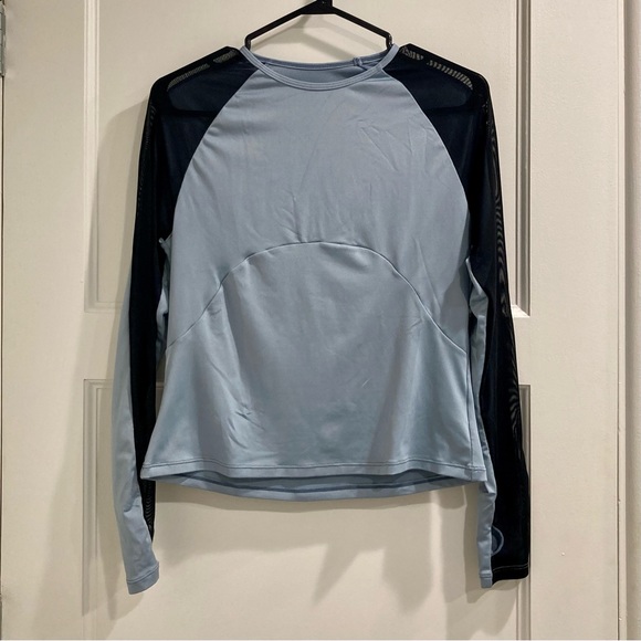 Shein athletic top - Picture 3 of 5